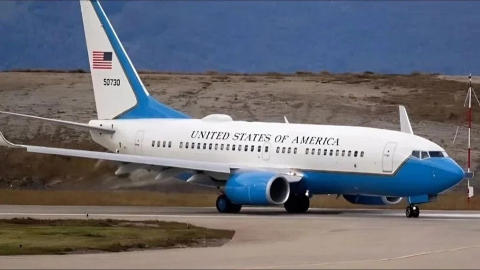 Otro avión militar de Estados Unidos arribó al país con llamativo silencio