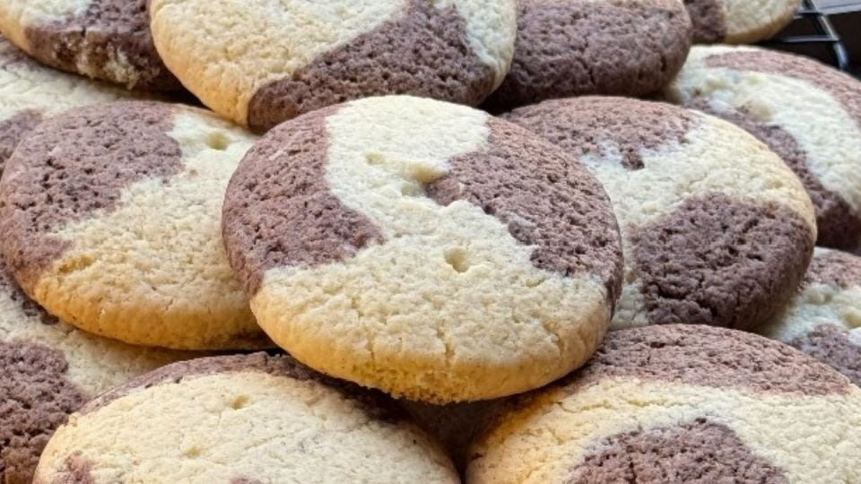Polvorones de vainilla y chocolate: receta fácil para la merienda