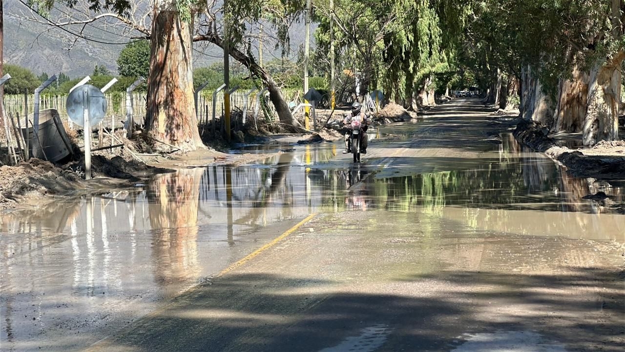 Un especialista detalló por qué colapsaron los cauces en Zonda y cómo evitarlo
