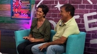 Juan y Julia, la pareja que recorre el país para ayudar a los demás 