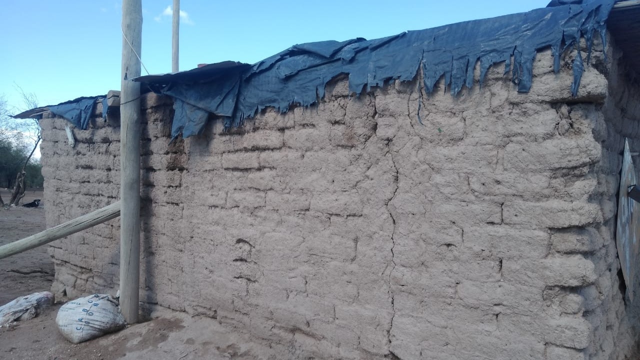  25 de Mayo: la lluvia complicó algunas casas de El Encón