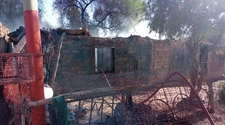 Jugaba con un encendedor y prendió fuego su casa en 25 de Mayo