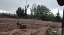 Un temporal de lluvia y granizo dejó a gran parte de Calingasta bajo el agua y sin electricidad