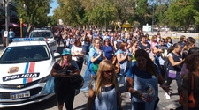 Autoconvocados marchan por el centro de San Juan a pesar del acuerdo de Gobierno y gremios 