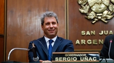Uñac, en 2023, gastó más de US$ 14 millones en empresas de marketing de Buenos Aires