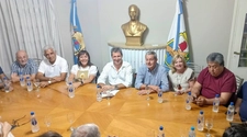 Hay acuerdo entre Uñac y Gioja para prorrogar las elecciones del PJ 
