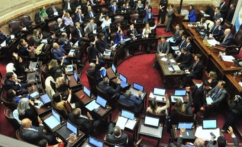 Milei convocó a extraordinarias: reforma laboral y Ley de Glaciares al Senado