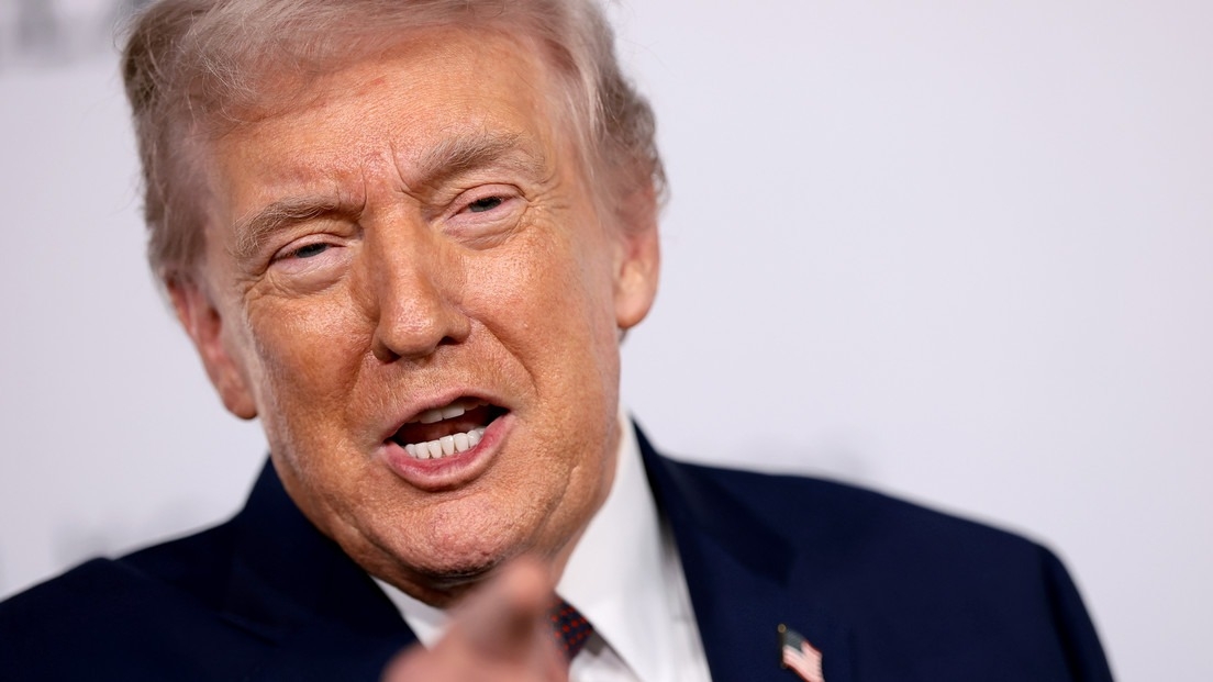 Trump insiste en comprar Groenlandia y descarta una invasión militar