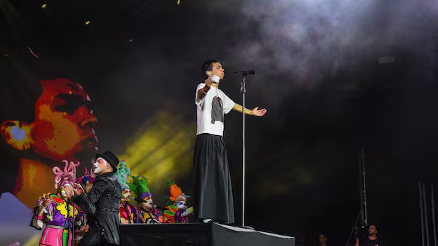 Bajo la novena luna, una nueva era brilló en Cosquín: Milo J deslumbró y Campedrinos se consagró