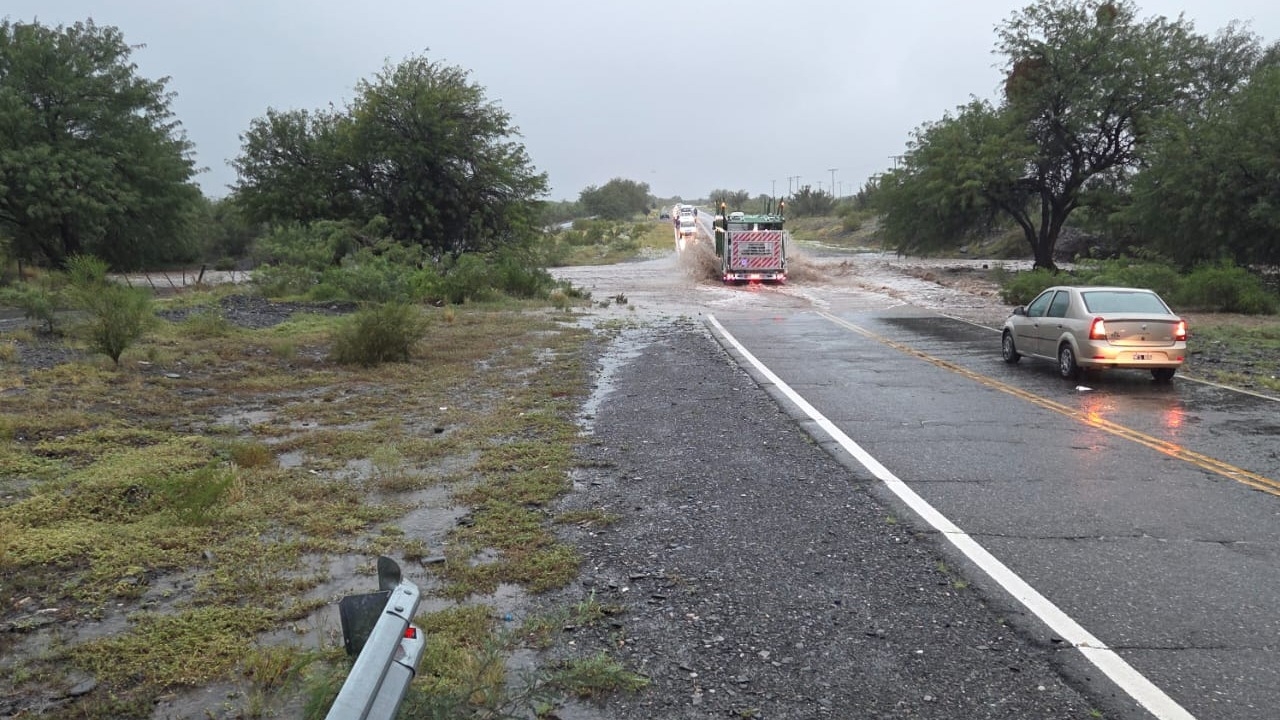 Rutas de San Juan: trabajan en reparaciones y piden circular con precaución