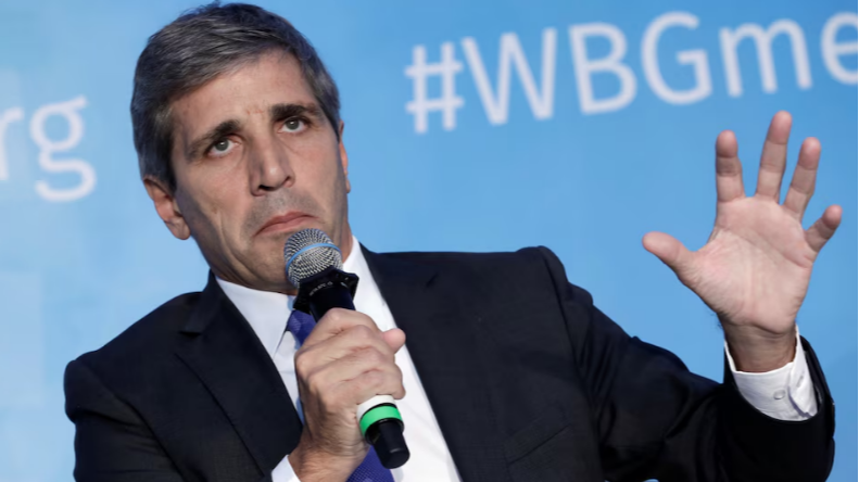 "Gozamos de estabilidad y de esperanza": Caputo y su proyección para Argentina