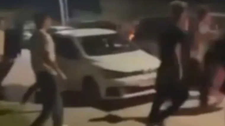 Salvaje ataque en patota de rugbiers contra un joven: lo tiraron a una zanja