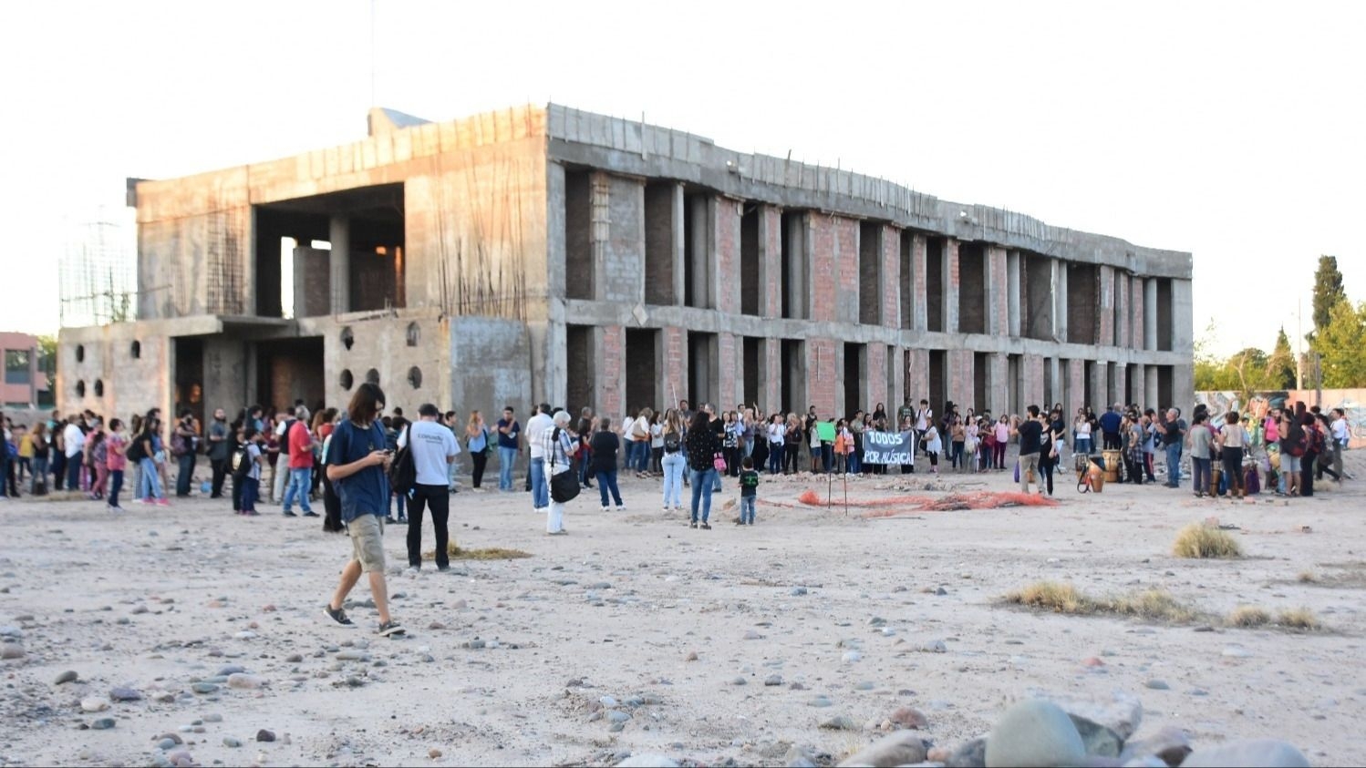 Falta poco para que se complete la nueva sede de la Escuela de Música