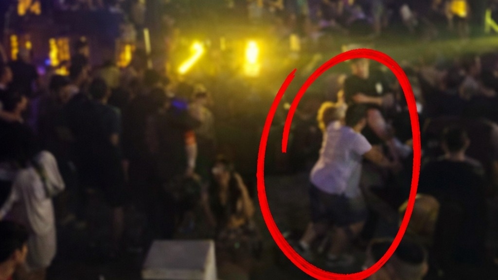 Ataque a un joven en el recital de Omega: se presentó el acusado del botellazo