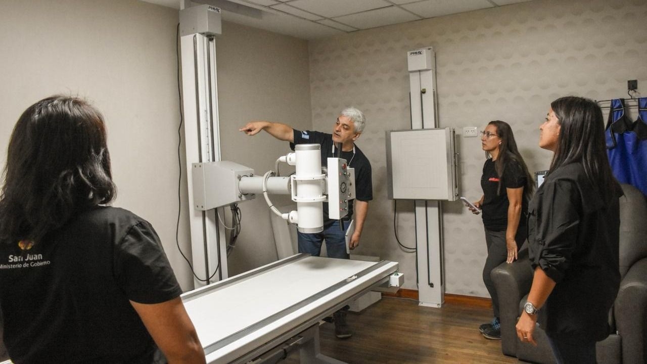 Capacitan sobre radiaciones para reforzar prevención laboral en salud