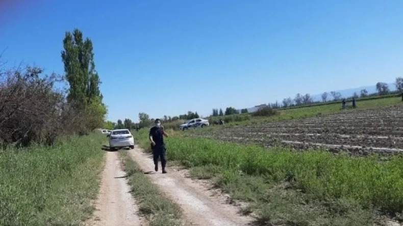 Encontraron a un hombre muerto en una finca en Pocito