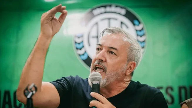 ATE desafía a la CGT y llama a un paro general contra la reforma laboral