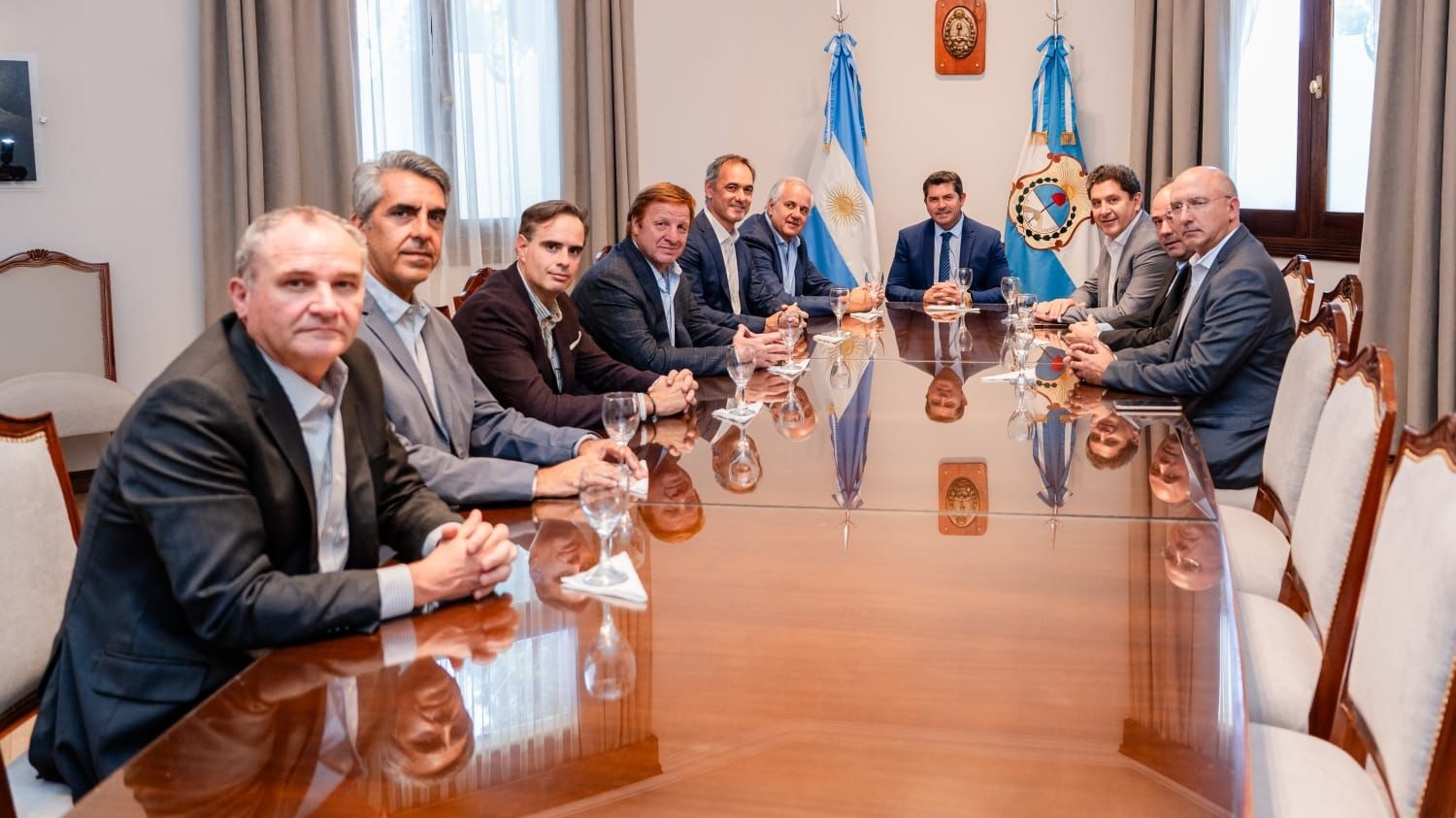 Orrego se reunió con directivos de Arcor y reforzó la agenda agroindustrial