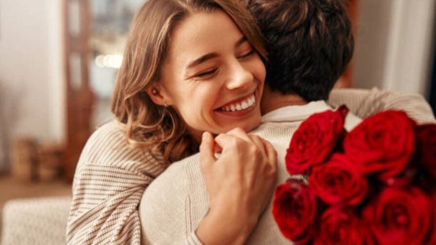 Día de los Enamorados: ¿Sigue vigente regalar flores en San Juan?