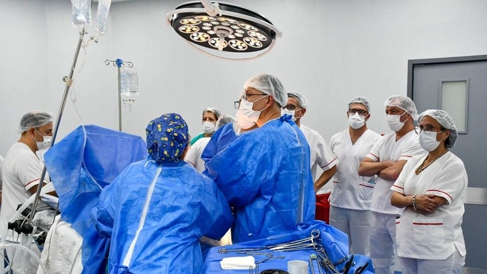 Hospitales departamentales: las cirugías crecieron 276% en dos años