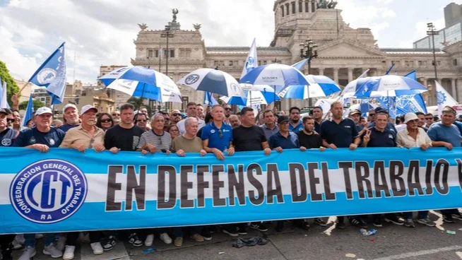 Reforma laboral: oficialismo podría mantener obligatoriedad de cuota a sindicatos