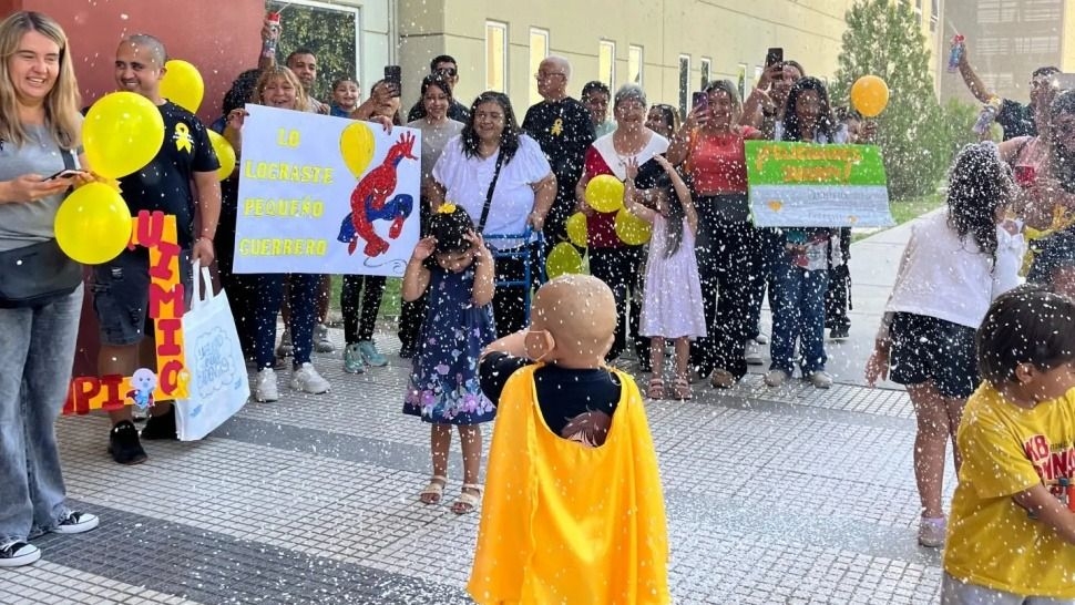 Con 3 años, Juan Pablo recibió su última quimio de la primera etapa