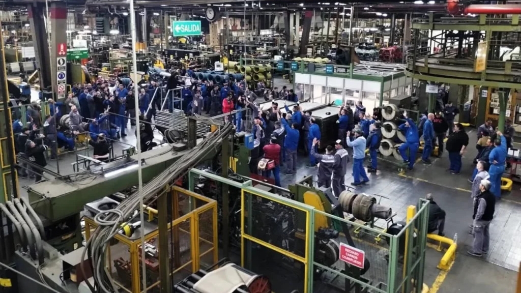 Fate anunció su cierre definitivo y despedirá a 920 trabajadores