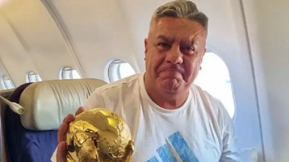 “Chiqui” Tapia pidió autorización judicial para salir del país