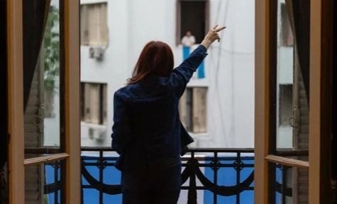 Cristina Kirchner saludó en su cumpleaños a sus seguidores en medio del paro general