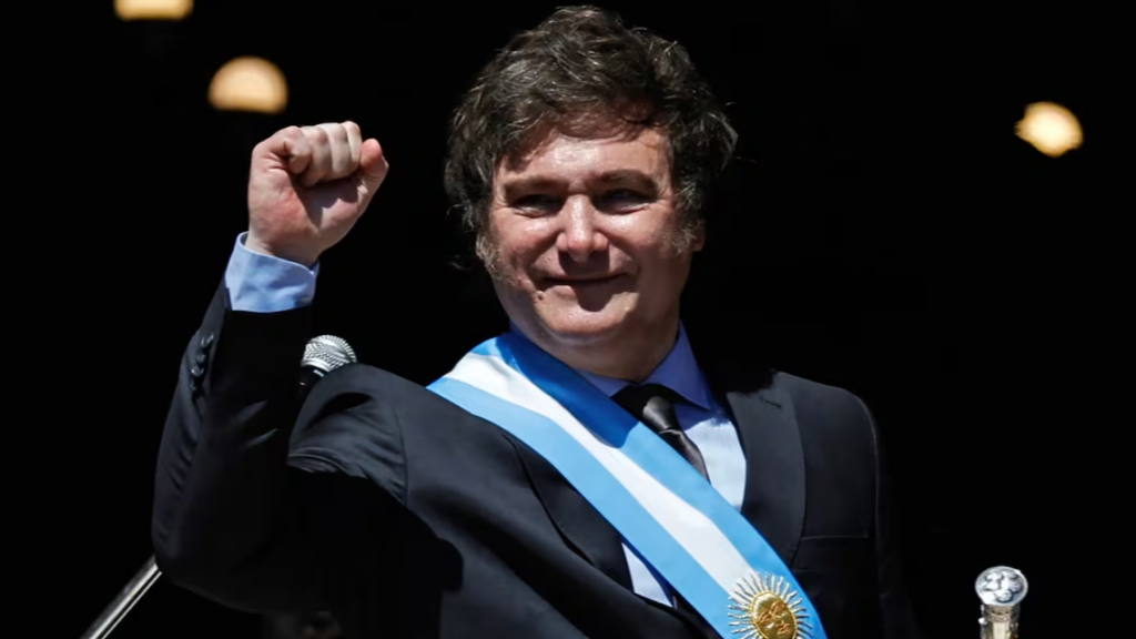 "Termina con 70 años de atrasos": el mensaje de Milei tras aprobarse la reforma laboral