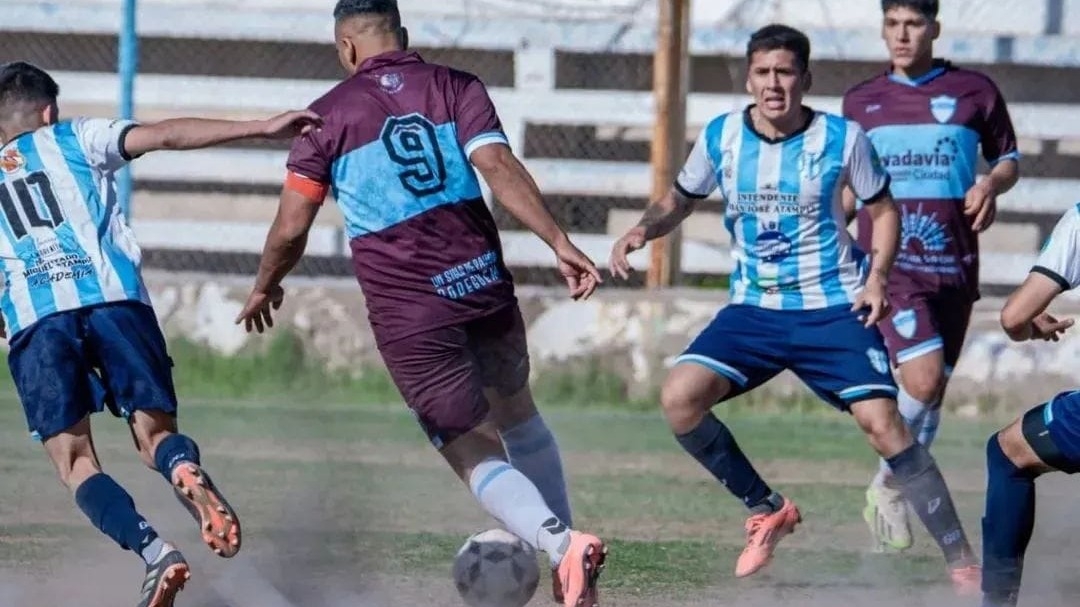 Con históricos del fútbol sanjuanino, el ascenso ya definió sus zonas
