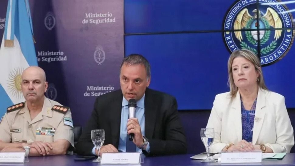  Gobierno activó a la SIDE por el atentado en Gendarmería