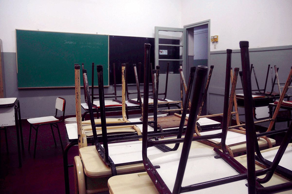 Los maestros seguirán en lucha y el inicio de clases en suspenso