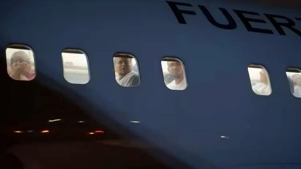 Regresaron 110 colombianos deportados desde Estados Unidos