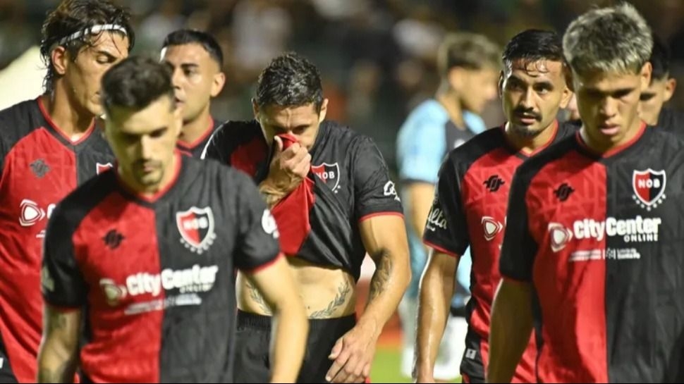 Caos total en Newell's: molotov y amenaza de muerte tras la derrota