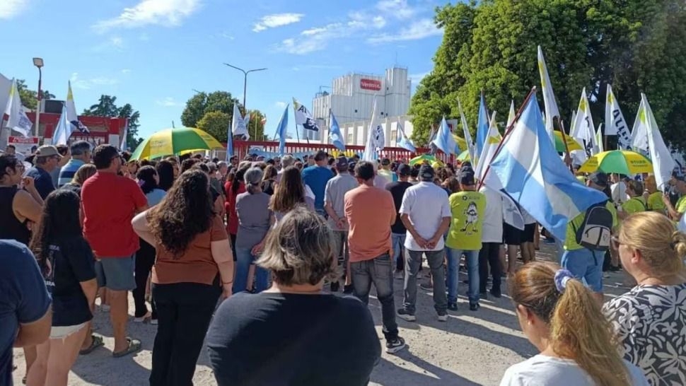 Lechería santafesina busca inversor para pagar sueldos y producir