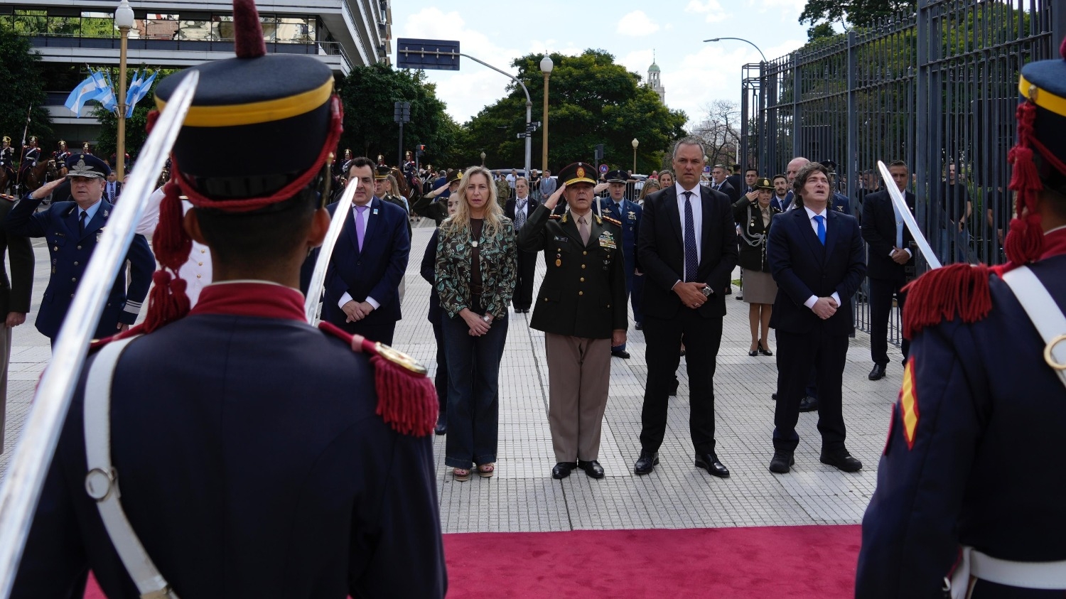 El homenaje silencioso de Milei a San Martín en el 248° aniversario de su nacimiento