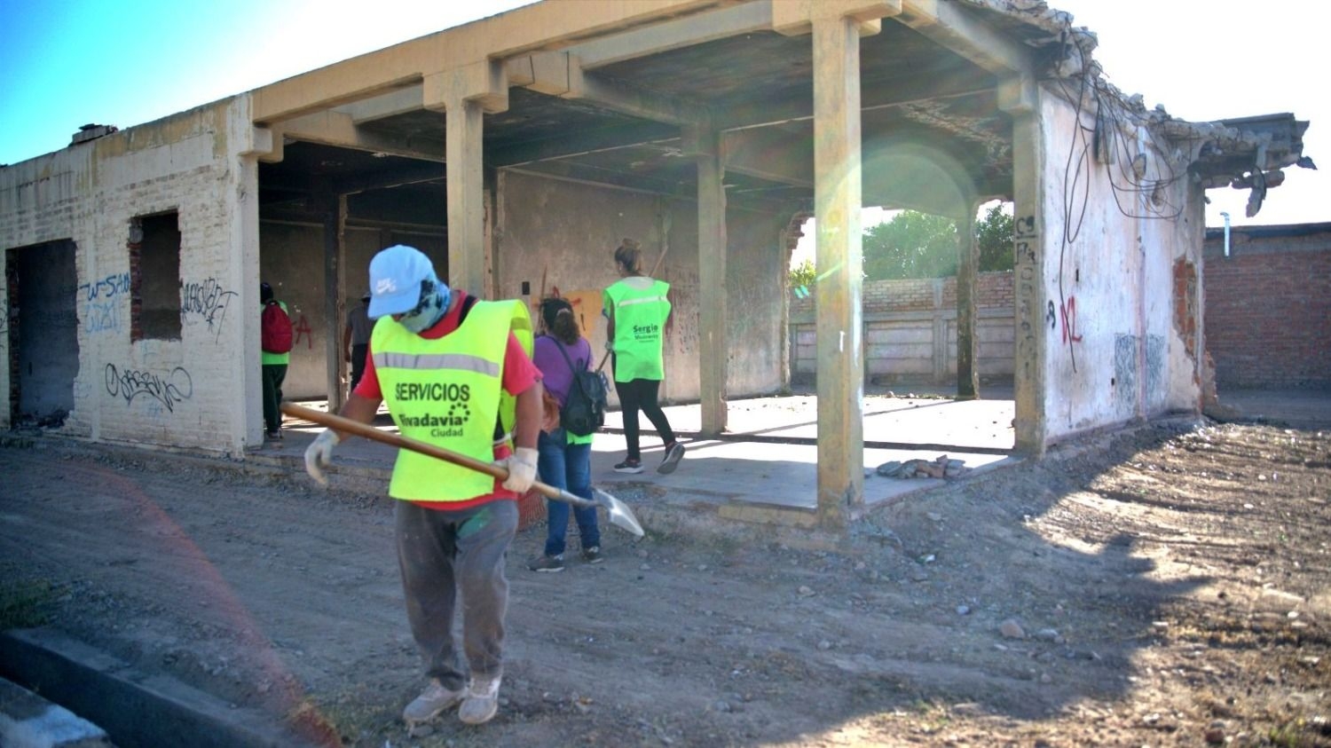 Tras la nota de HUARPE, Rivadavia intervino el basural del barrio Aramburu