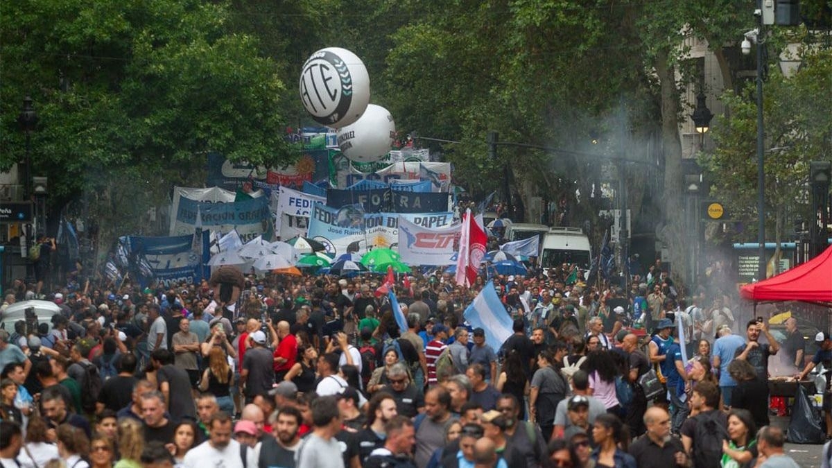 Los sindicatos combativos marcharán por su cuenta al Senado contra la reforma laboral