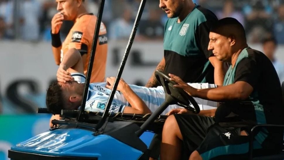 Preocupación en Racing: Maravilla Martínez se lesionó y abandonó la cancha