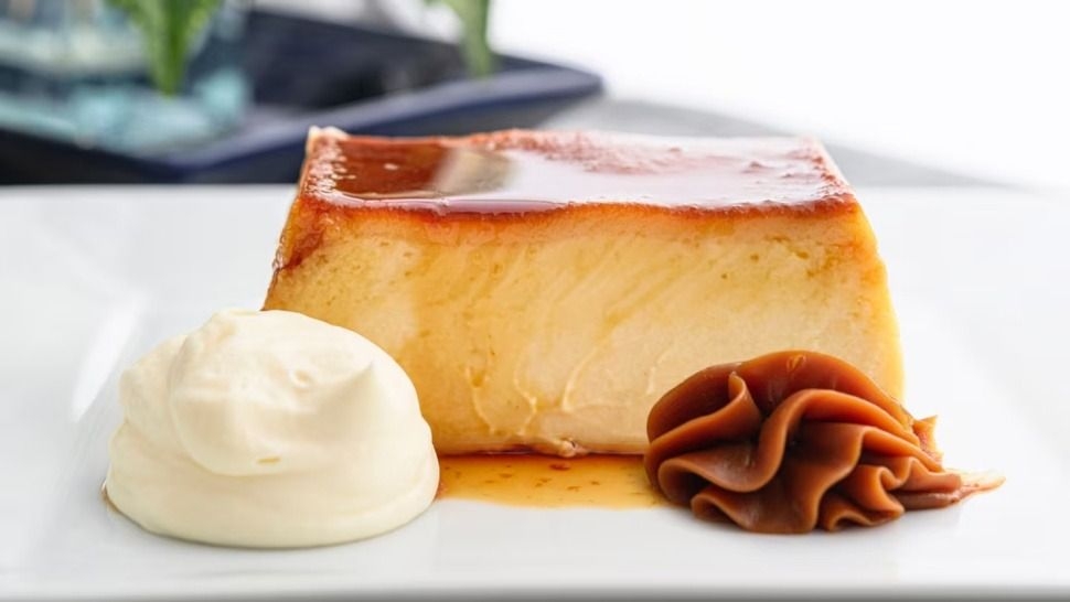 Cómo hacer el flan casero de siempre con tres ingredientes