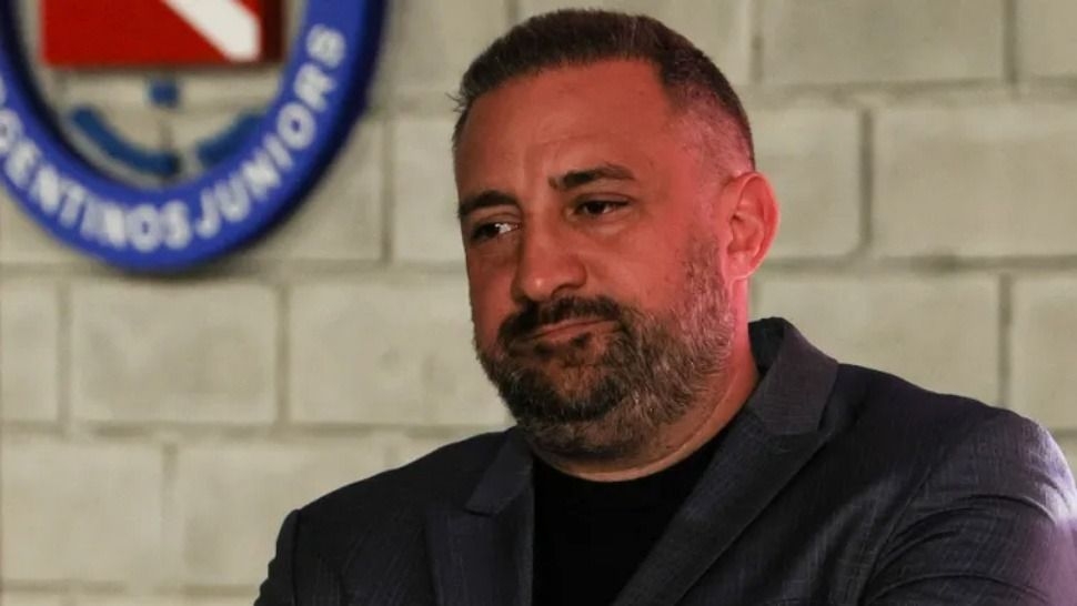 Polémica en Argentinos Juniors por uso de niños en una foto institucional