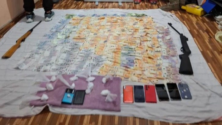 Cayó una red familiar de droga en Chimbas con medio kilo de cocaína