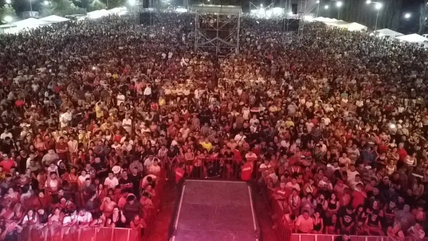 Omega, Sabroso, Los Nocheros y Caligaris en los carnavales de Ullum