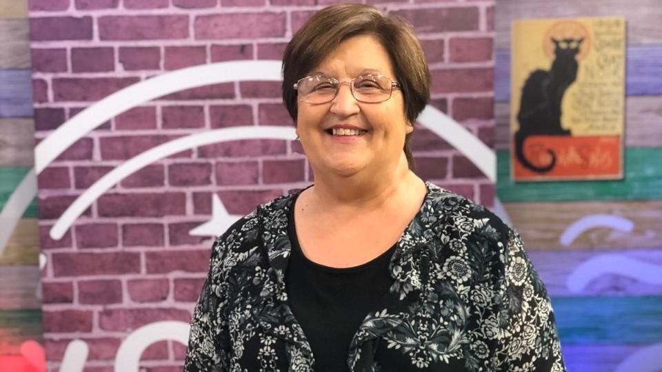 Rosa Atencio, la mujer que adoptó a 5 niños para conformar su familia  