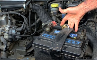 "Ya tengo $8.000 para el fin de semana": se robó una batería y tendrá que trabajar 80 horas