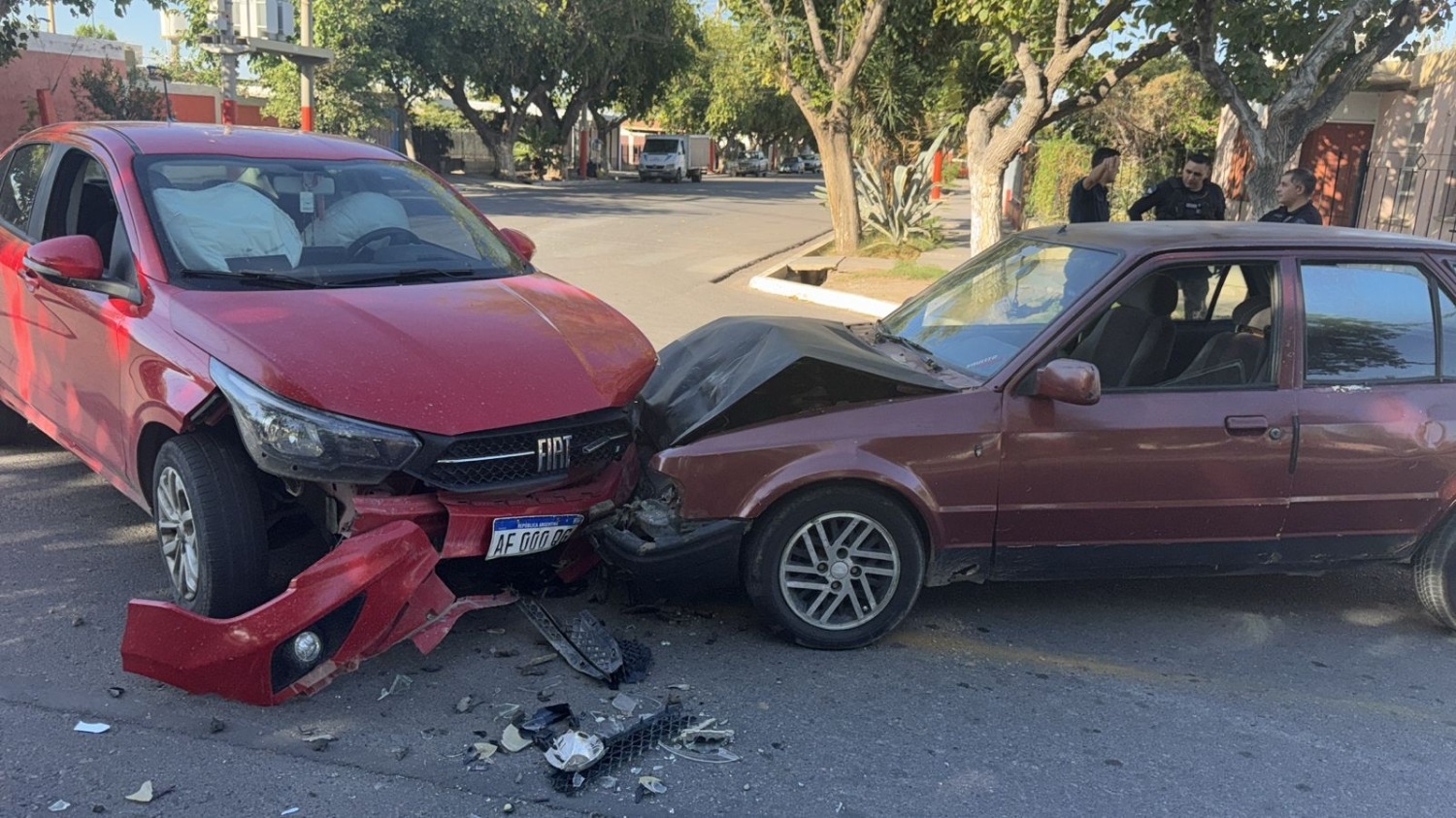 Accidente en Chimbas: una joven quedó herida tras el choque de dos autos