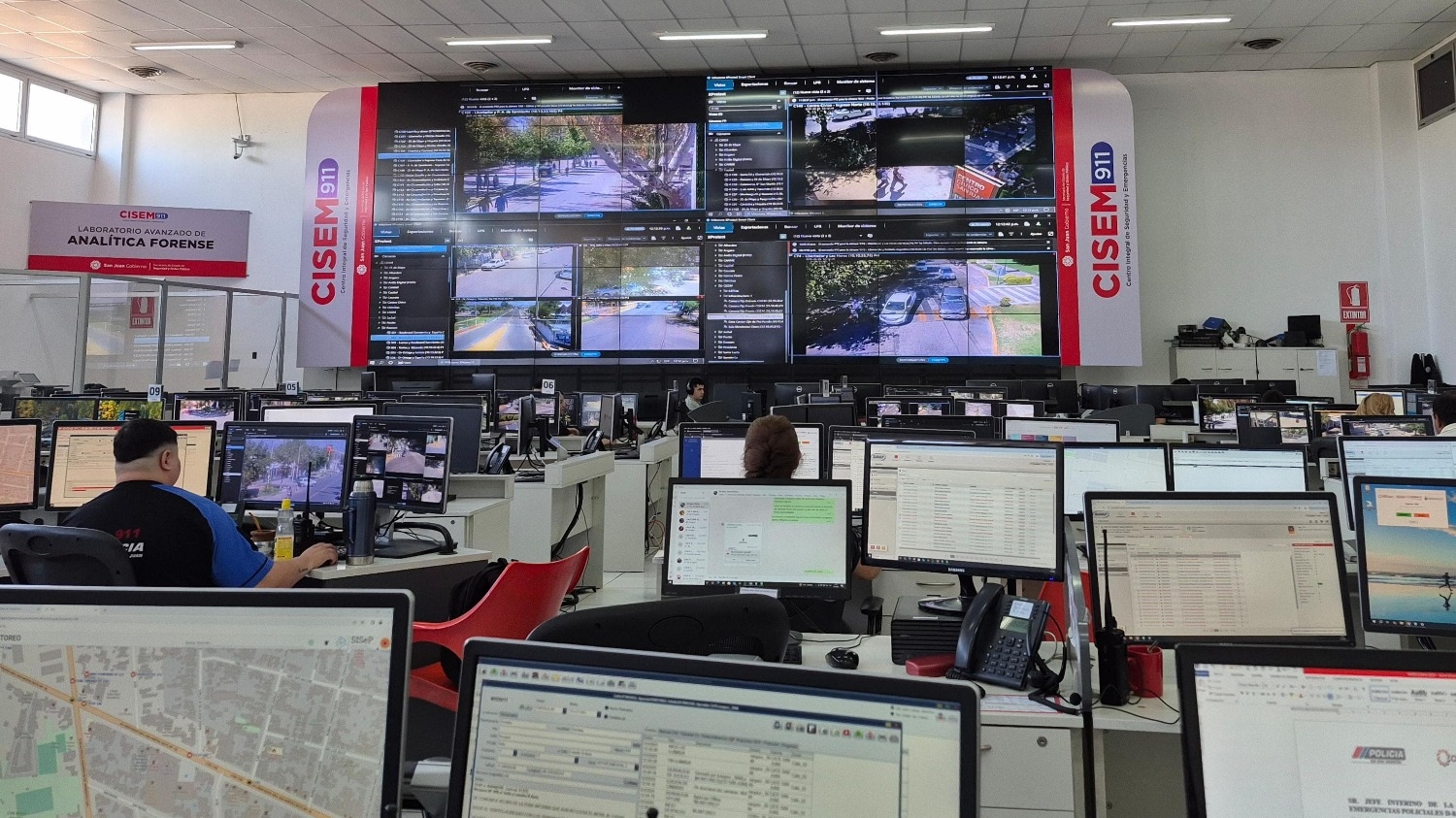 Nuevo logo y cartelería renovada en el Cisem