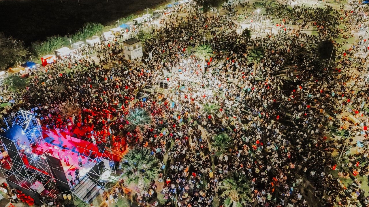 Miles de familias disfrutaron de las Nochecitas Cauceteras en un febrero a pura cultura