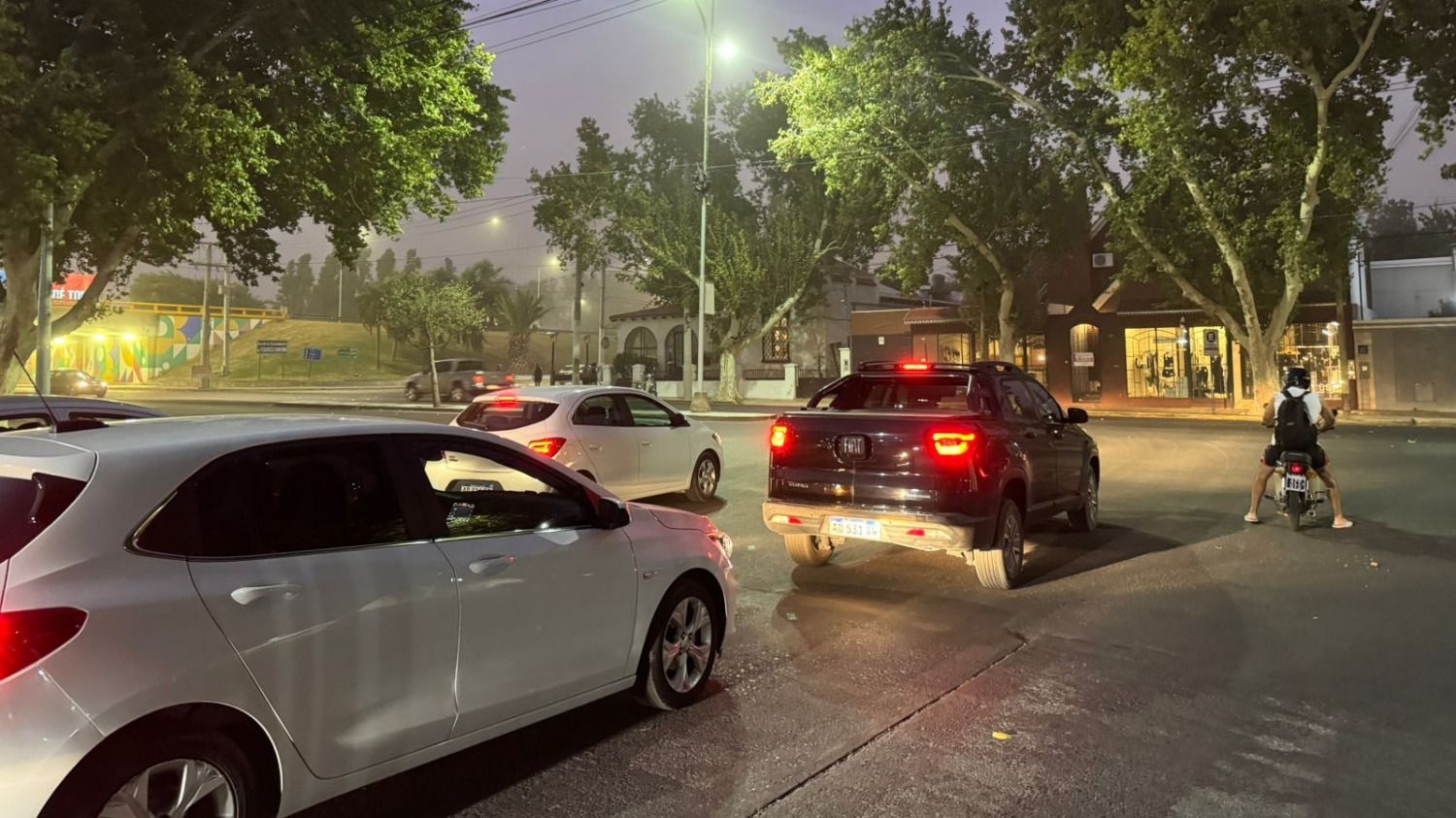Llegó el ventarrón y golpea fuerte las calles sanjuaninas